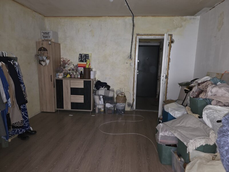 Piata Minis, chiar pe barajul Bicaz, 10 minute metrou Costin Georgian,