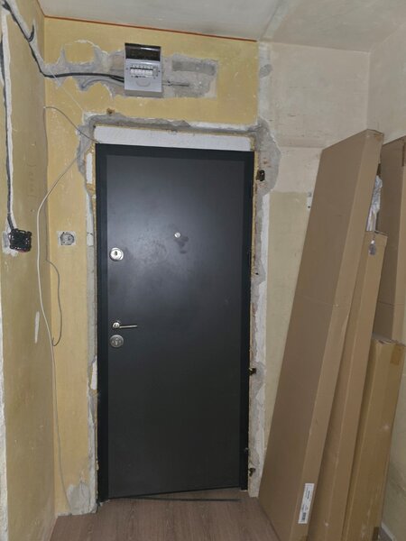 Piata Minis, chiar pe barajul Bicaz, 10 minute metrou Costin Georgian,